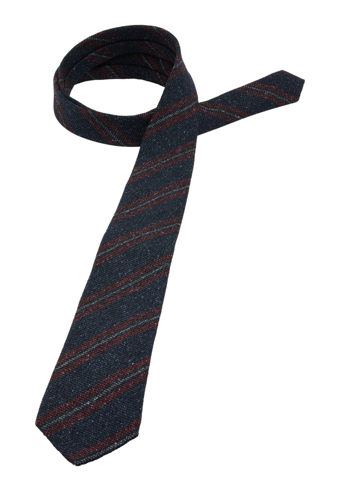 cravate bleu foncé rayé
