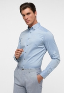SLIM FIT Soft Luxury Shirt in hellblau unifarben