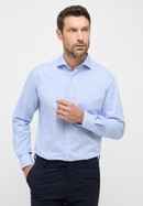 MODERN FIT Overhemd in lyseblå geruit