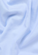 overhemdblouse in middenblauw vlakte