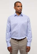 MODERN FIT Shirt in royal blue striped
