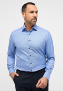 COMFORT FIT Shirt in blue structured
