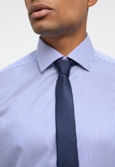 MODERN FIT Shirt in sky blue striped