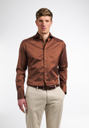 SLIM FIT Soft Luxury Shirt in karamel vlakte