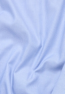 SLIM FIT Hemd in hellblau strukturiert