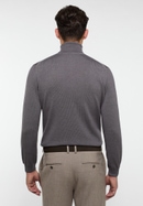 Knitted jumper in grey plain