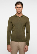 Knitted jumper in olive plain