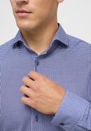 SLIM FIT Overhemd in donkerblauw geruit