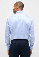 COMFORT FIT Shirt in light blue striped