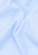 SUPER SLIM Cover Shirt in lyseblå vlakte