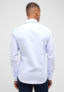 SLIM FIT Overhemd in lyseblå gestreept