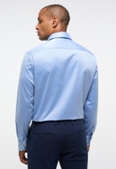 COMFORT FIT Soft Luxury Shirt in middenblauw vlakte