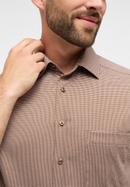 MODERN FIT Overhemd in karamel gestructureerd