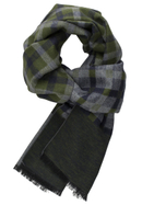 Scarf in olive checkered