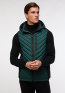 Quilted gilet in emerald plain