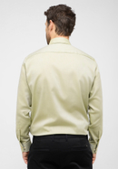 COMFORT FIT Shirt in pistachio plain