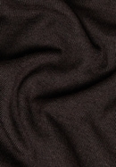 Gebreide pullover in donkerbruin vlakte