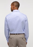 MODERN FIT Overhemd in koningsblauw gestreept