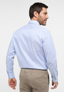 COMFORT FIT Shirt in light blue striped