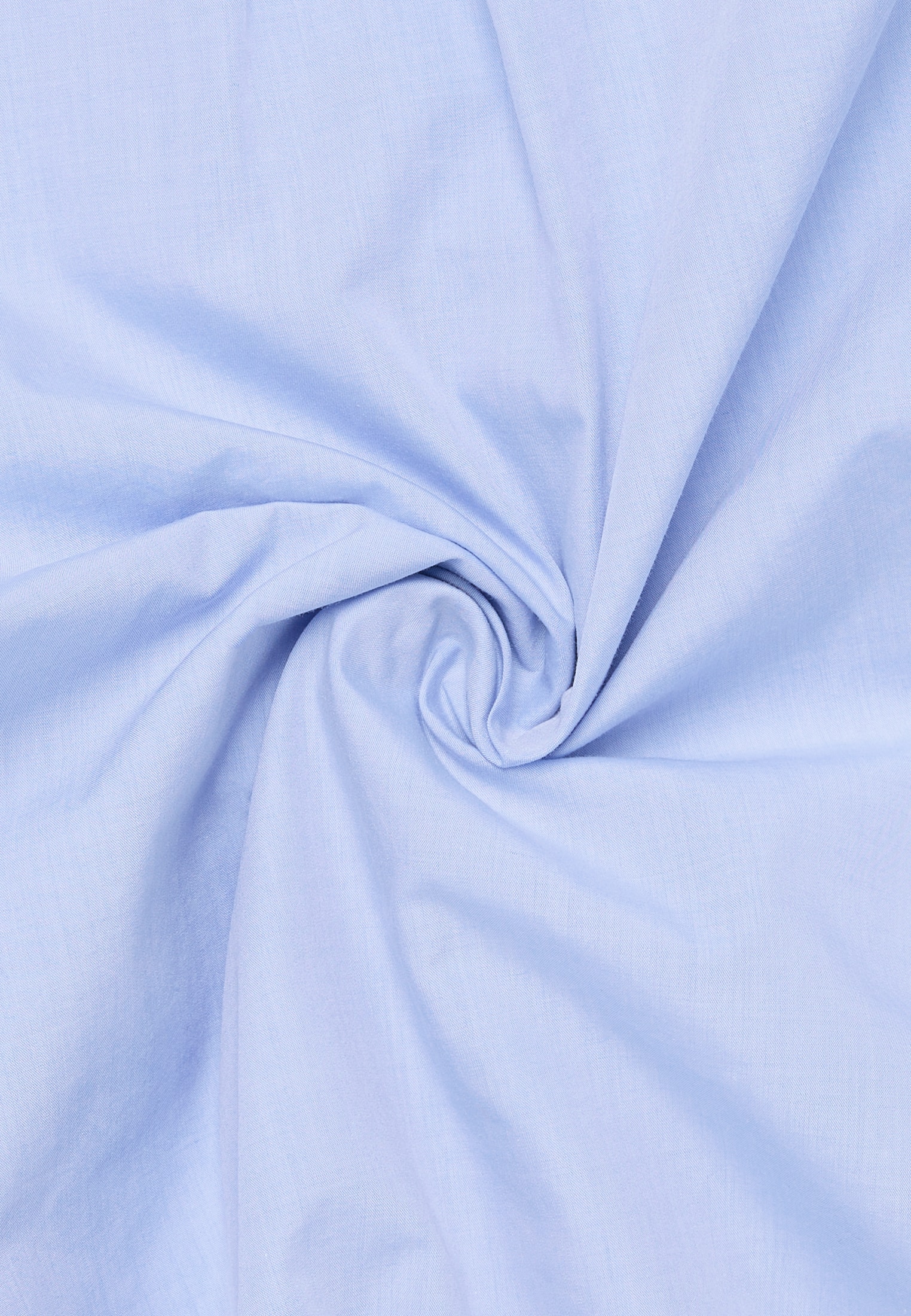 overhemdblouse in lyseblå vlakte