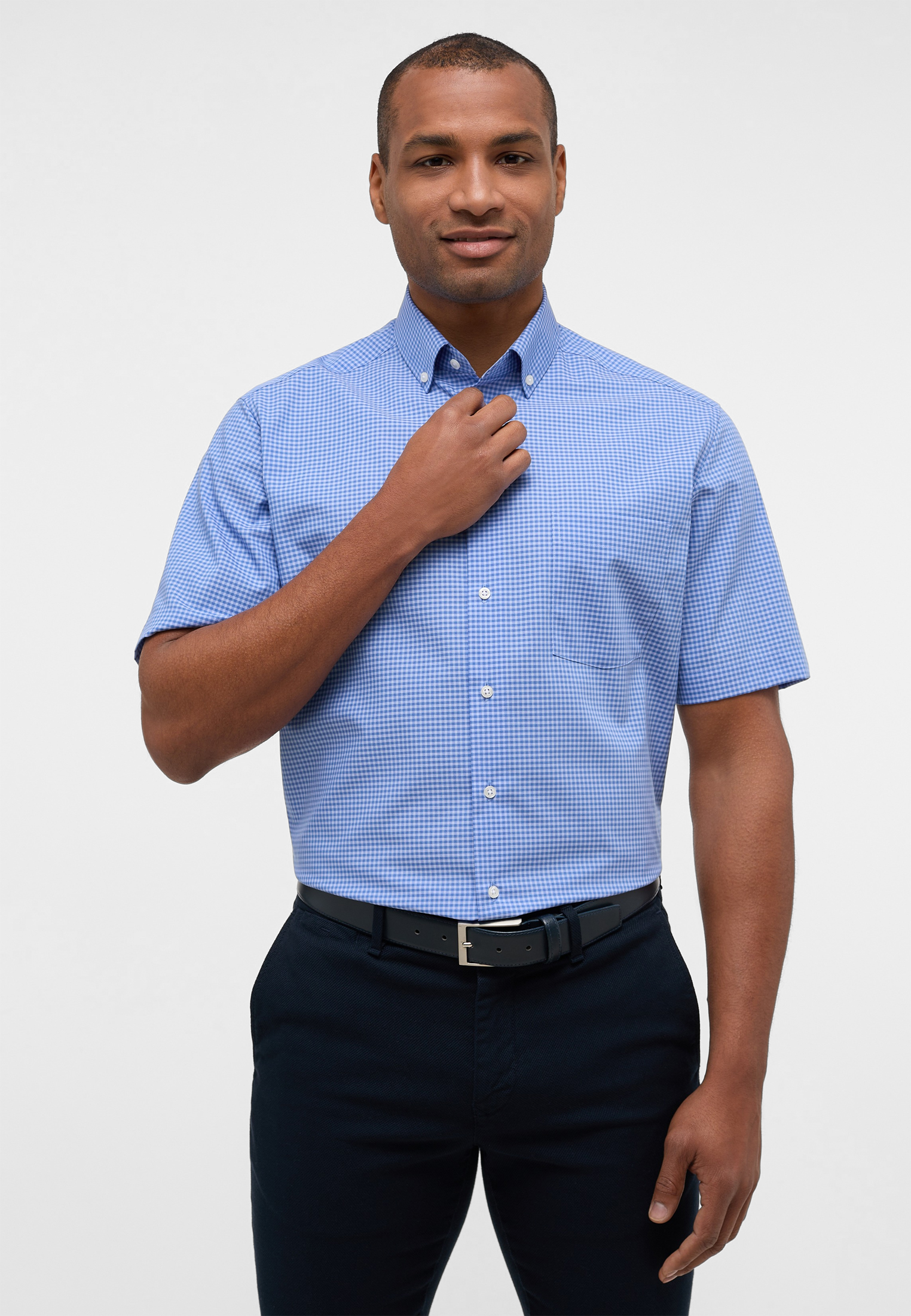 Kurzarm-Hemd aus Denim im Workwear-Stil - Ready to Wear 1ABLDF