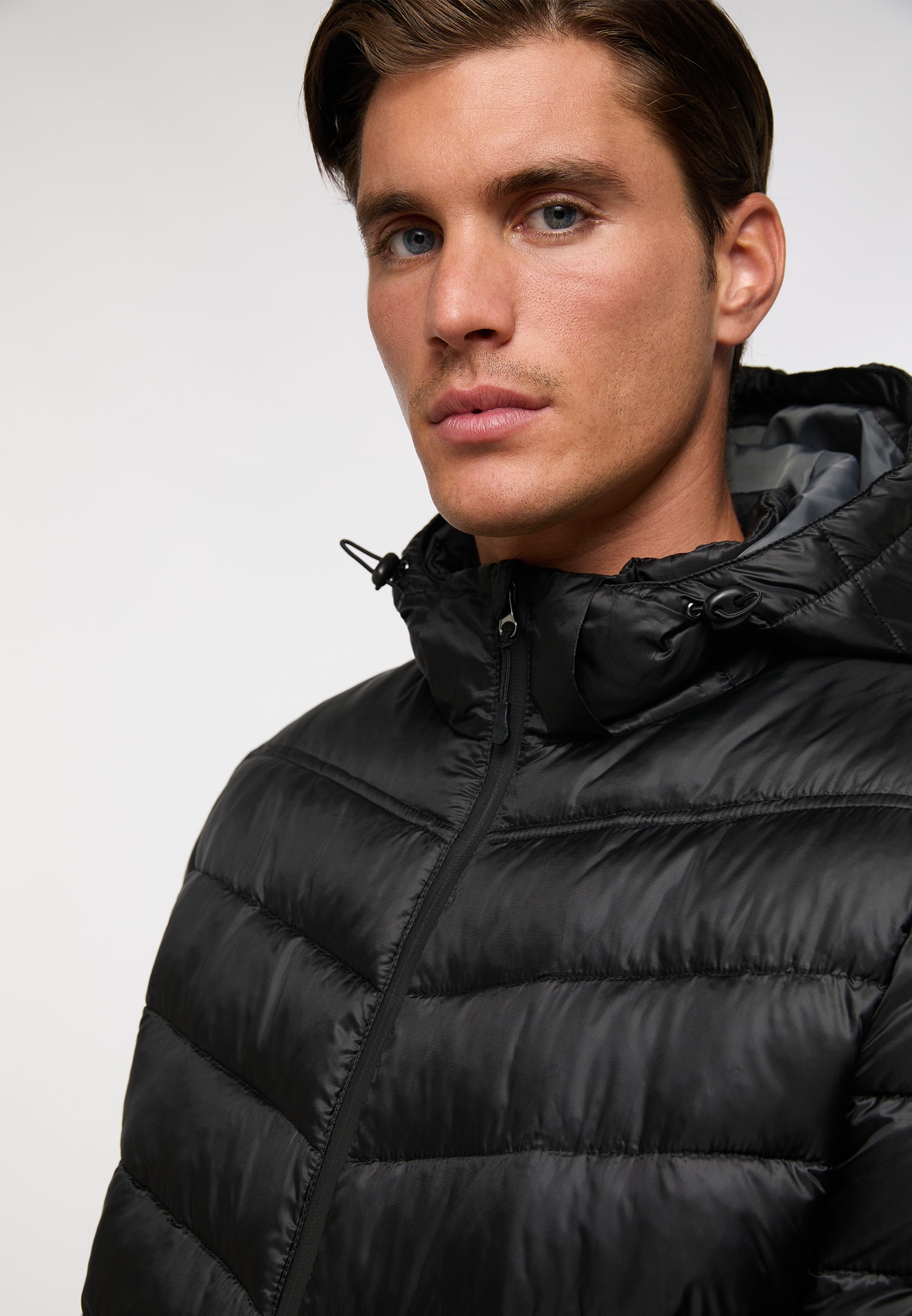 Quilted jacket in black plain