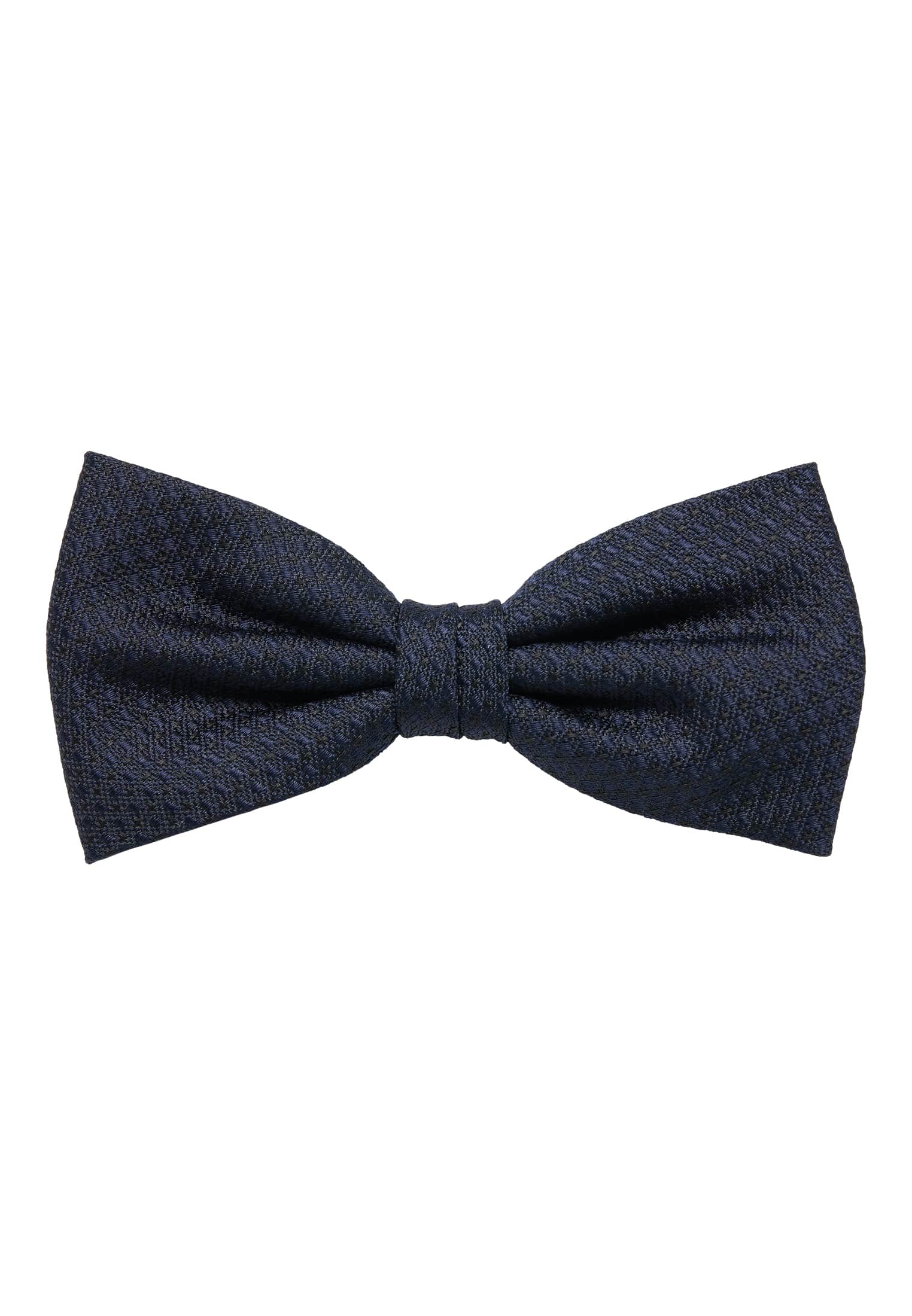 plain silk bow tie