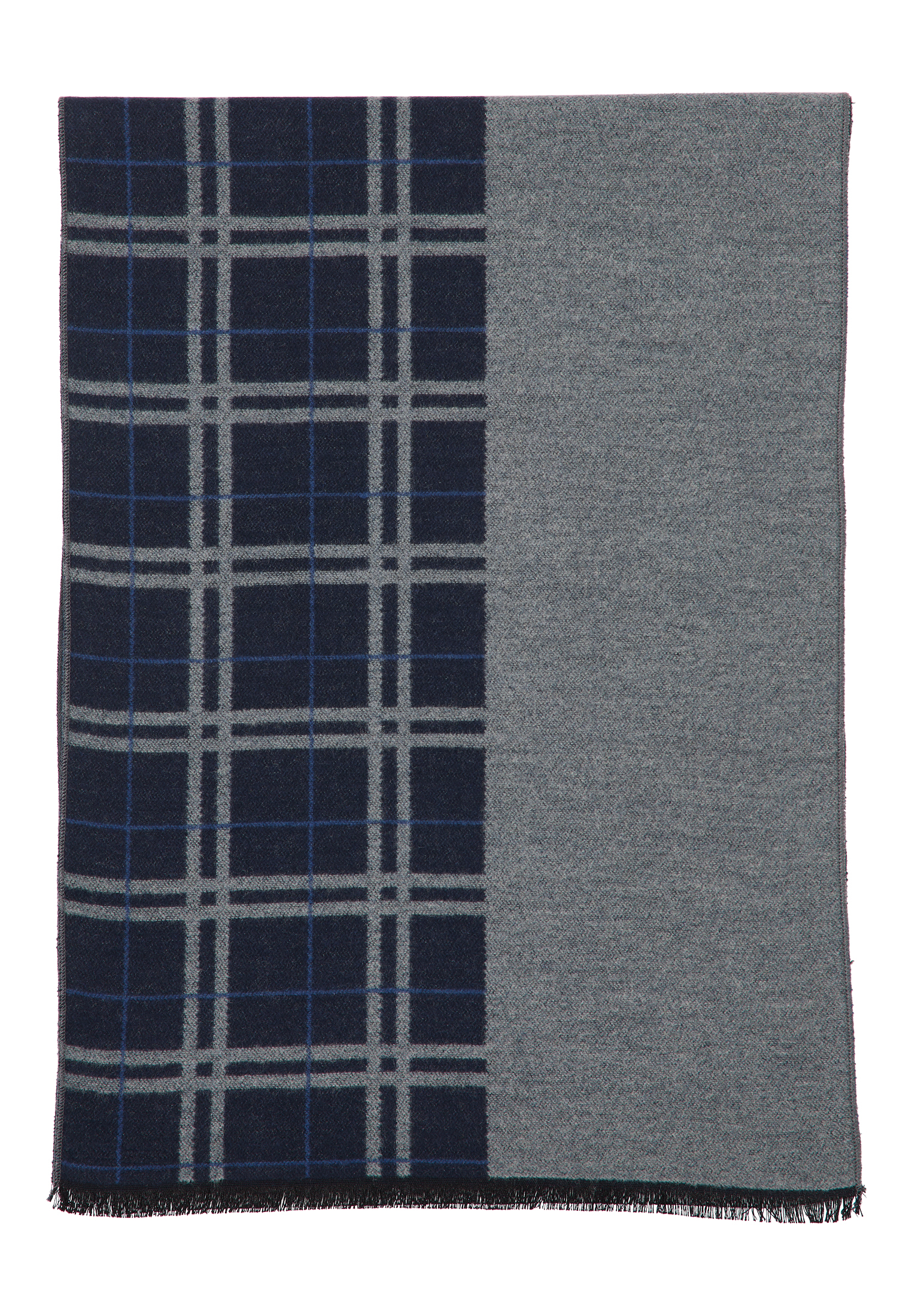 Scarf in navy checkered