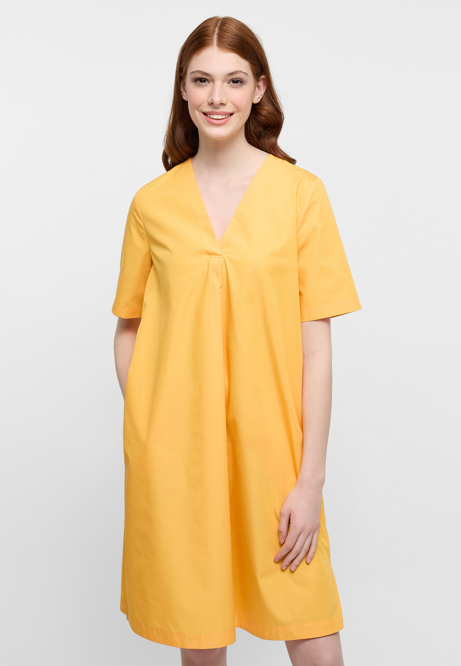 Shirt in mandarin | short | sleeve 42 2DR00211-08-21-42-1/2 plain mandarin | | dress