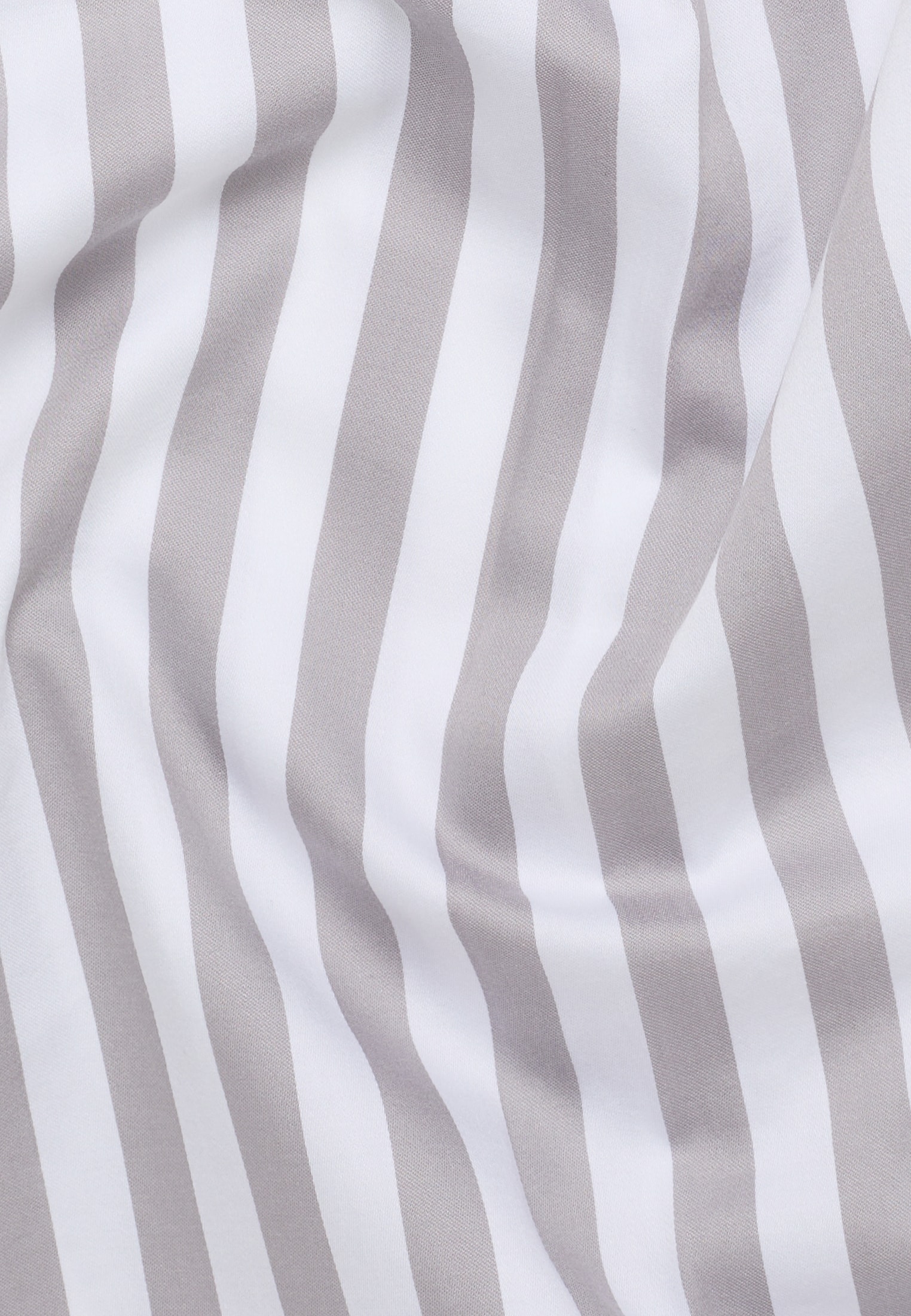 shirt-blouse in grey striped