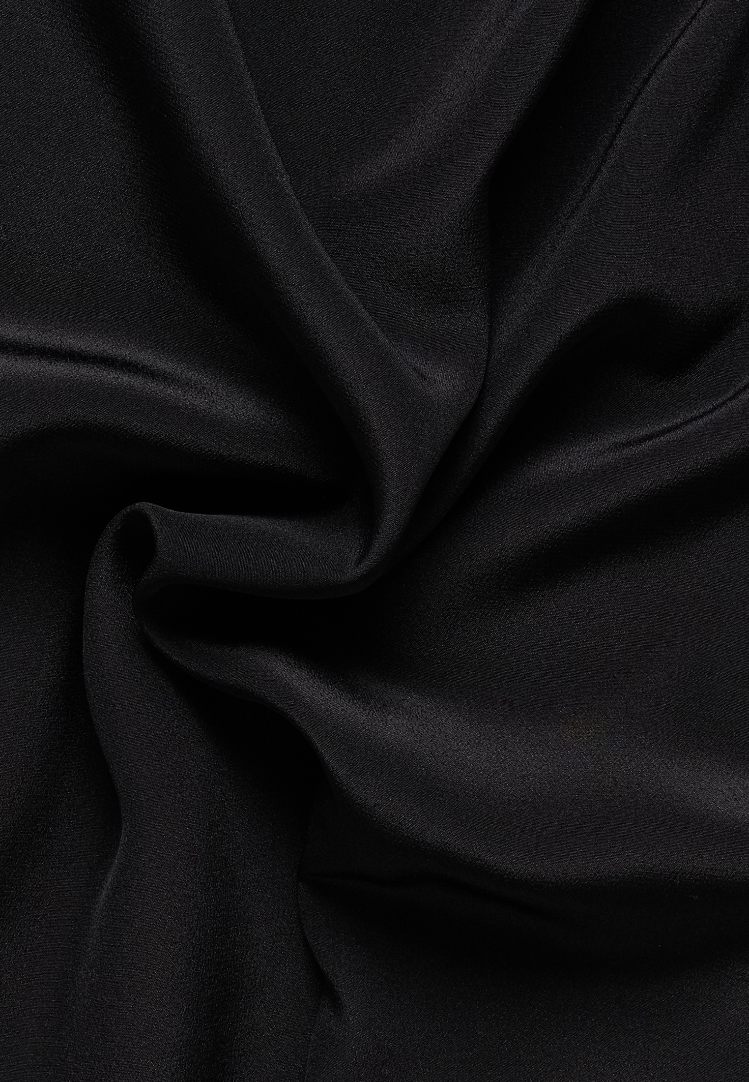Hemdbluse in schwarz unifarben
