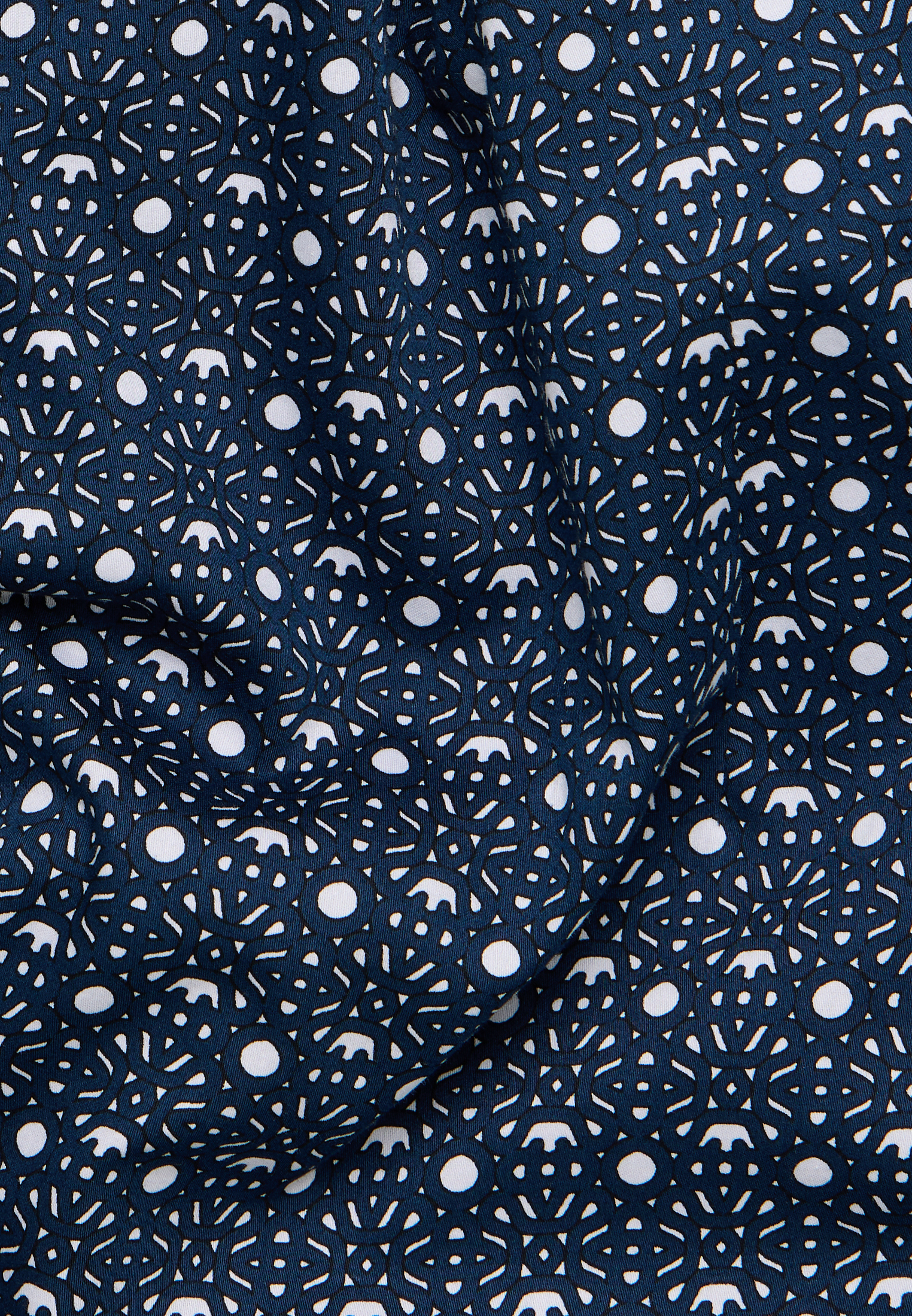 Hemdbluse in dunkelblau bedruckt