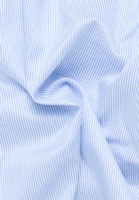 MODERN FIT Overhemd in lyseblå gestreept