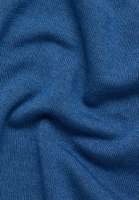 Gebreide pullover in rookblauw vlakte