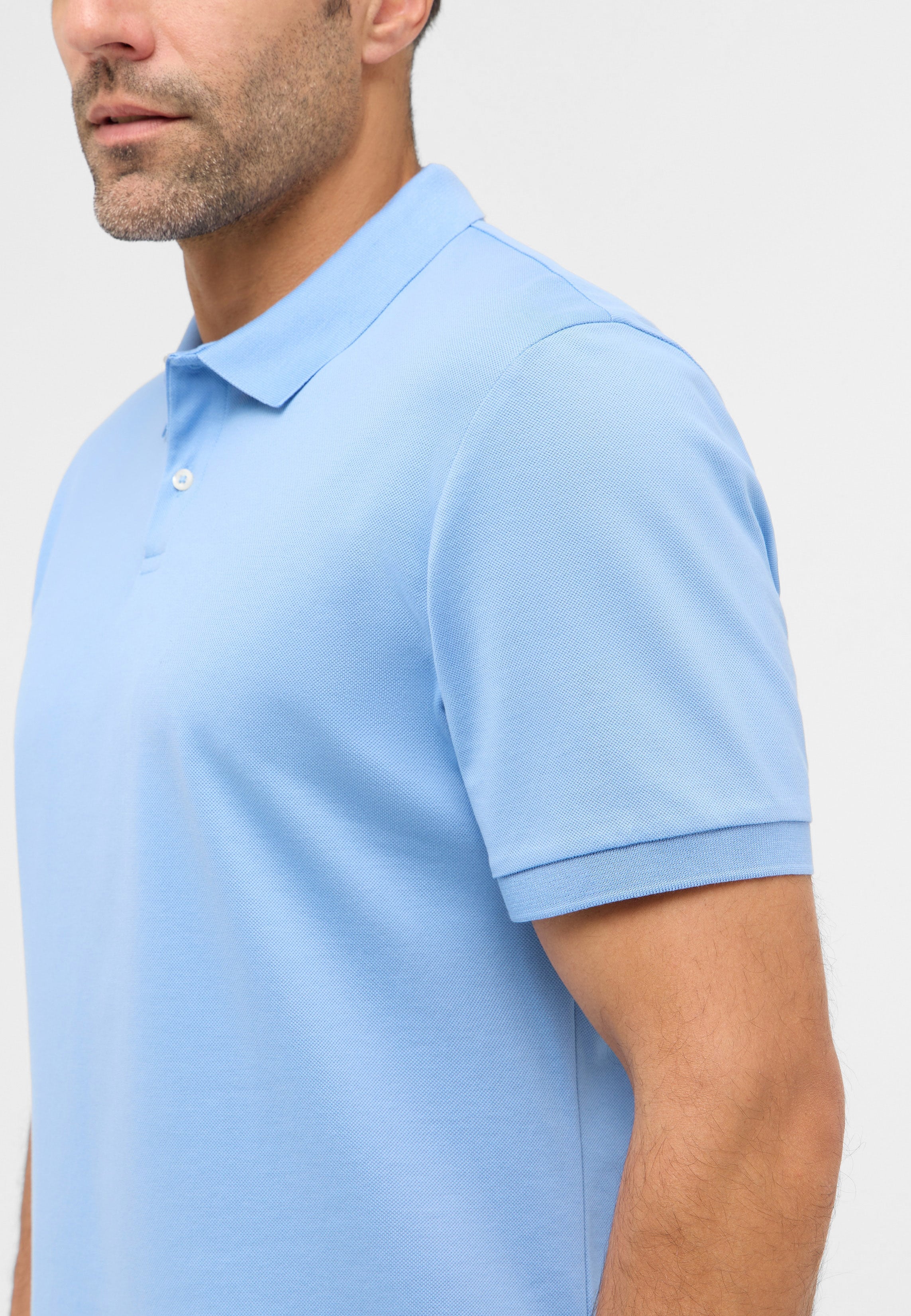 MODERN FIT Polo shirt in sky blue plain
